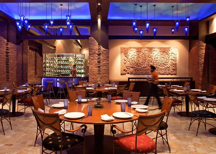 Radisson Blu Plaza Delhi Airport