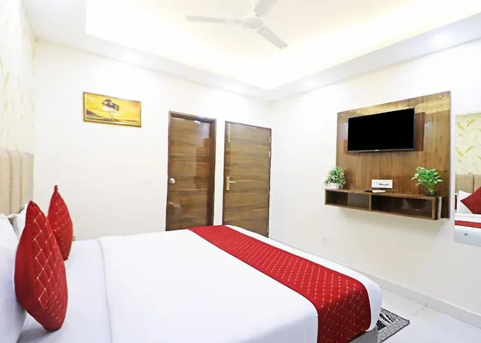 Hotel Vijaydeep Place Near Delhi Airport New Delhi